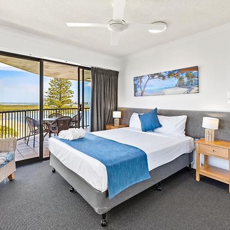 Belaire Place Motel Apartments Caloundra Exterior foto