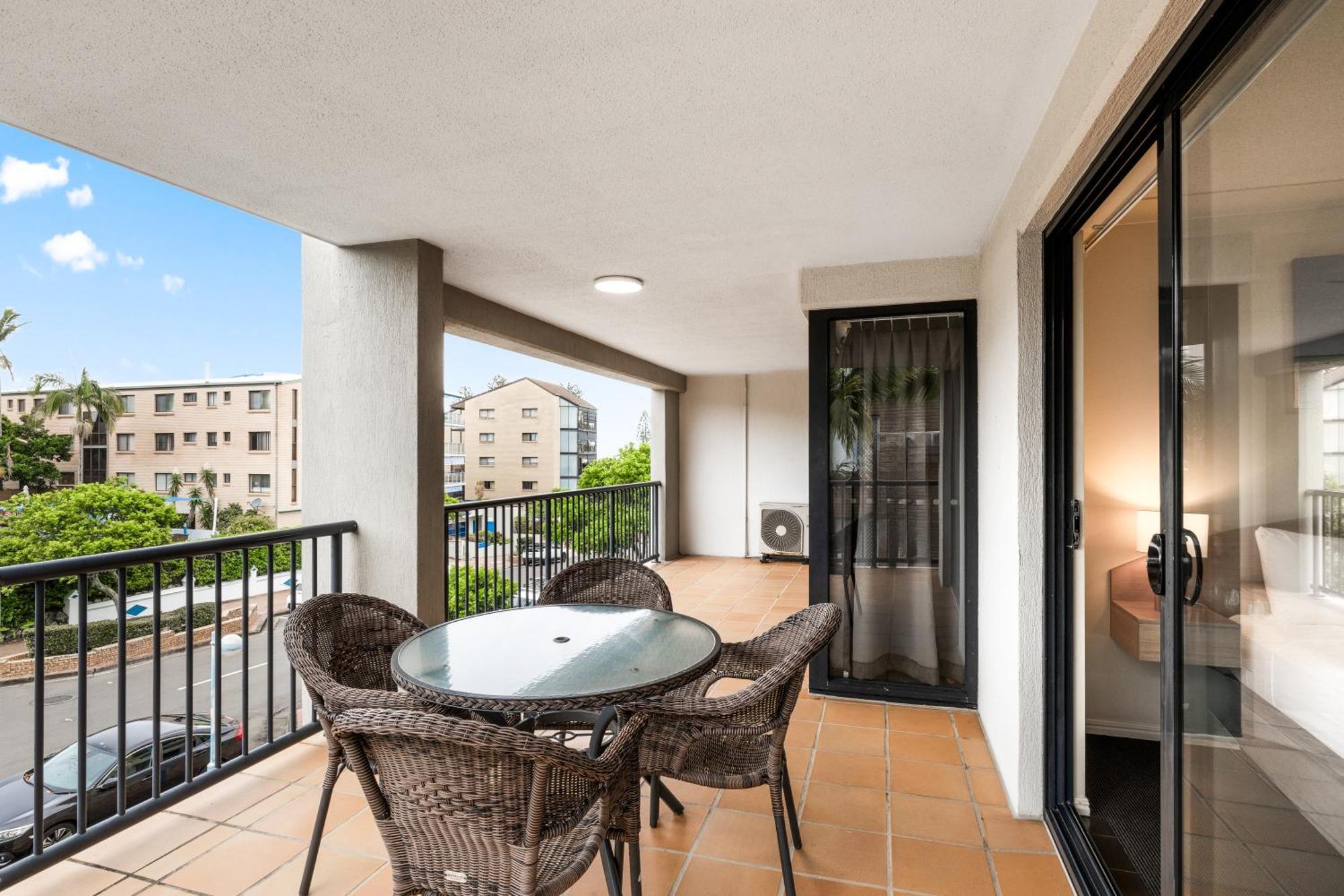 Belaire Place Motel Apartments Caloundra Exterior foto