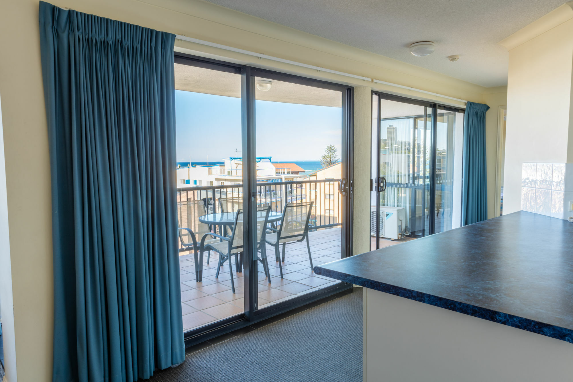 Belaire Place Motel Apartments Caloundra Exterior foto